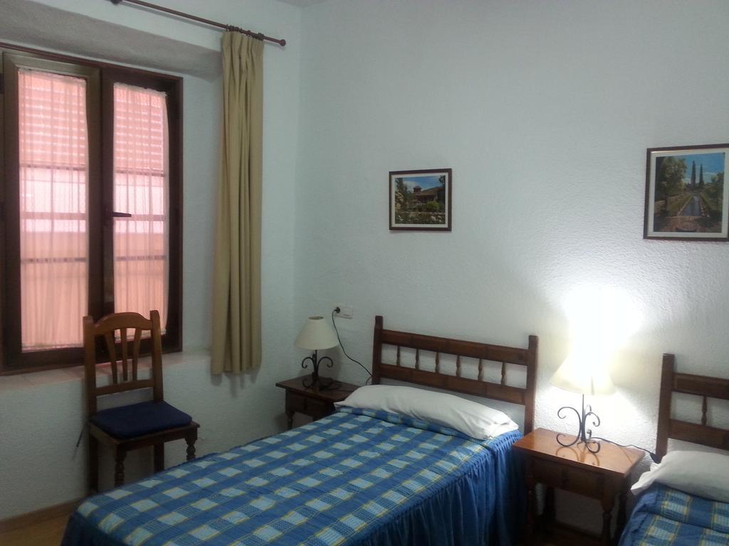Pension Ciudad Navarro Ramos Гранада Экстерьер фото