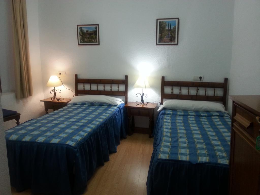 Pension Ciudad Navarro Ramos Гранада Экстерьер фото