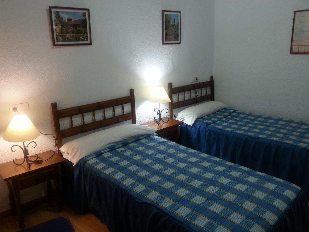 Pension Ciudad Navarro Ramos Гранада Экстерьер фото