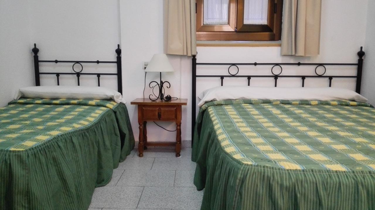 Pension Ciudad Navarro Ramos Гранада Номер фото